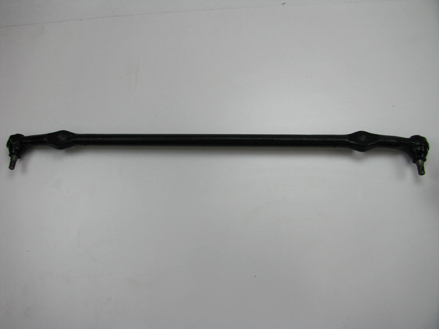 DS-1171 Steering Center Link For 1987-1988 Nissan D21 RWD