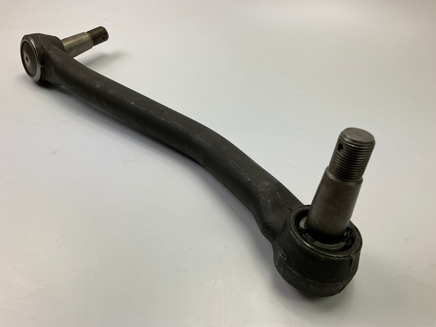 Moog DS982 Steering Drag Link Replaces GMC # 687108, IHC # FDL982
