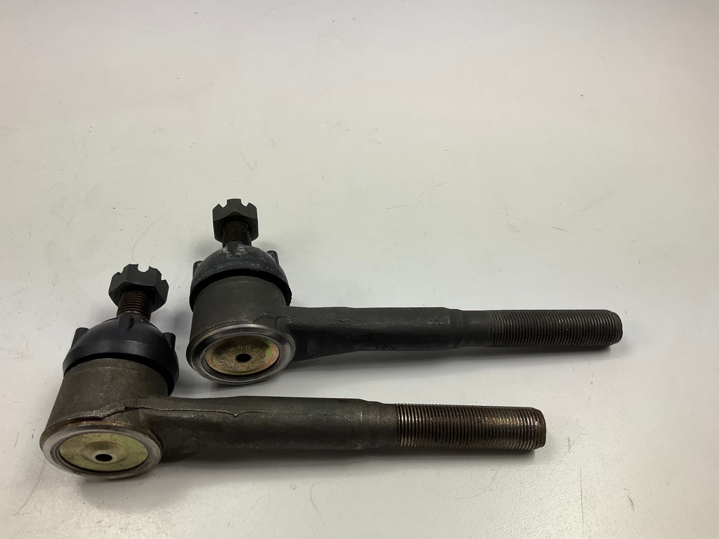 MOOG Outer Tie Rod Ends PAIR 1983-95 Chevy G10 G20 G30 GMC G1500 G2500 G3500 Van