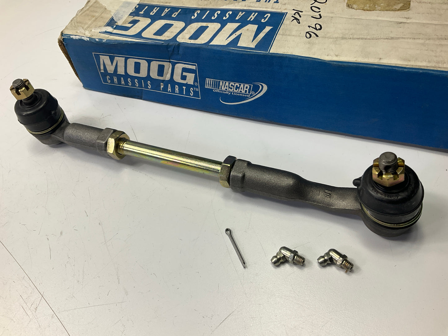 Moog ES2330A Front Left Steering Tie Rod End Assembly OEM 555