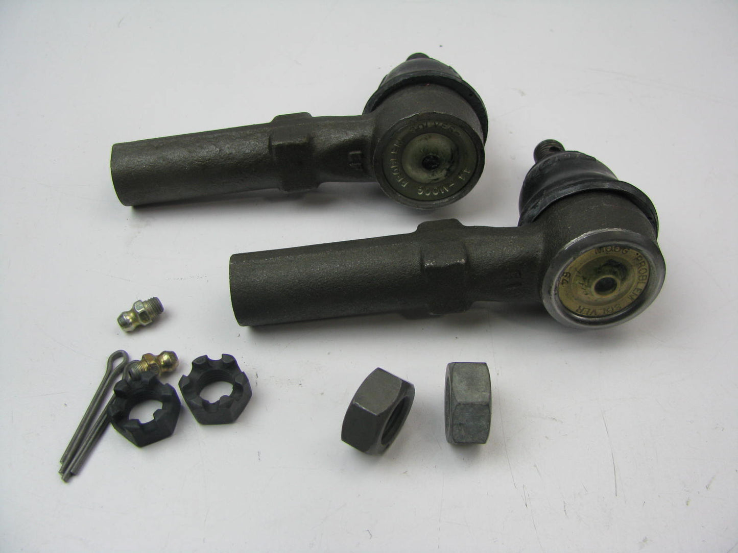 (2) Moog ES3181RL Front Outer Steering Tie Rod End For 1995-2003 Ford Windstar