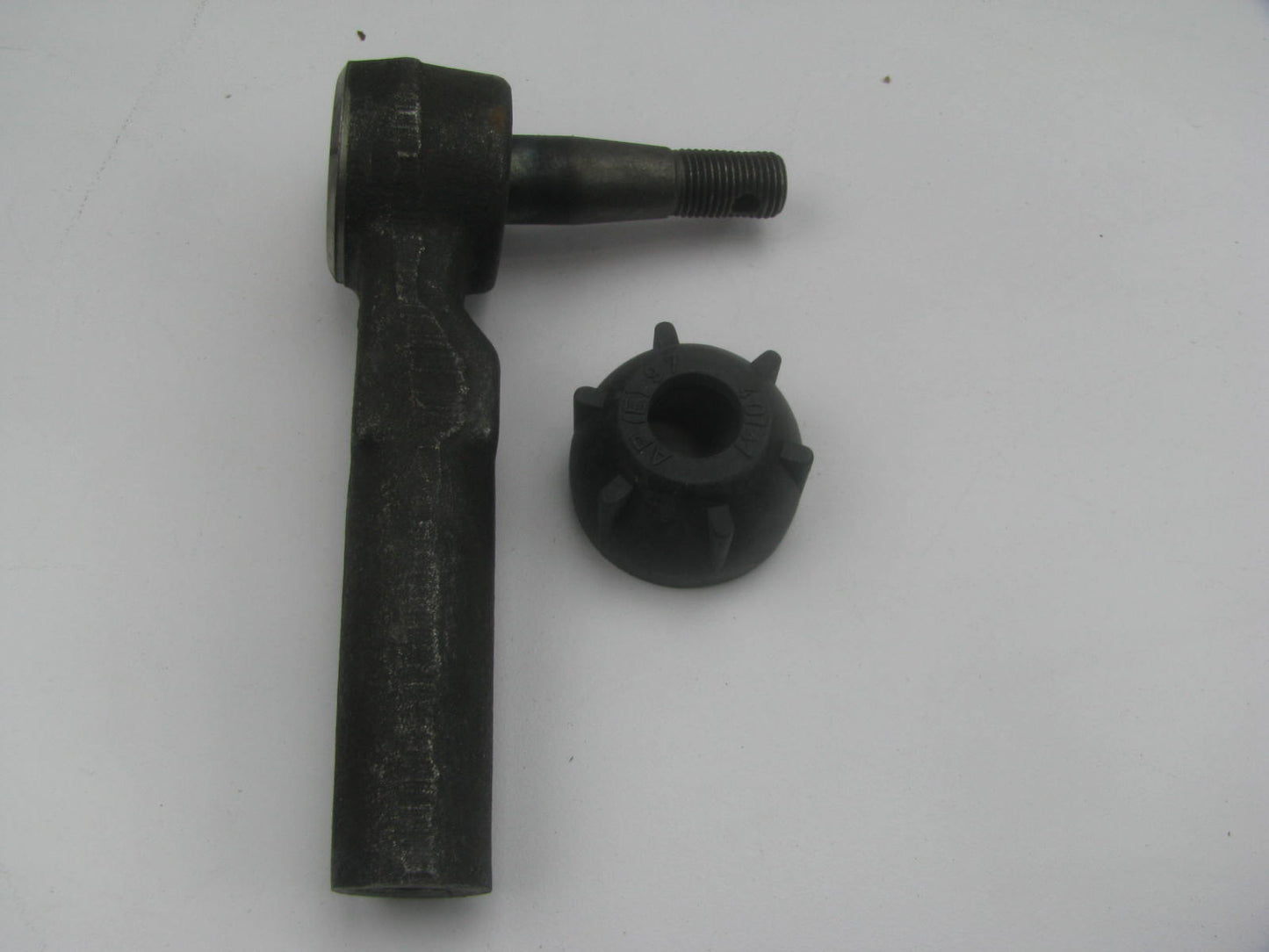 Moog ES3401RL Steering Tie Rod End - Front Outer