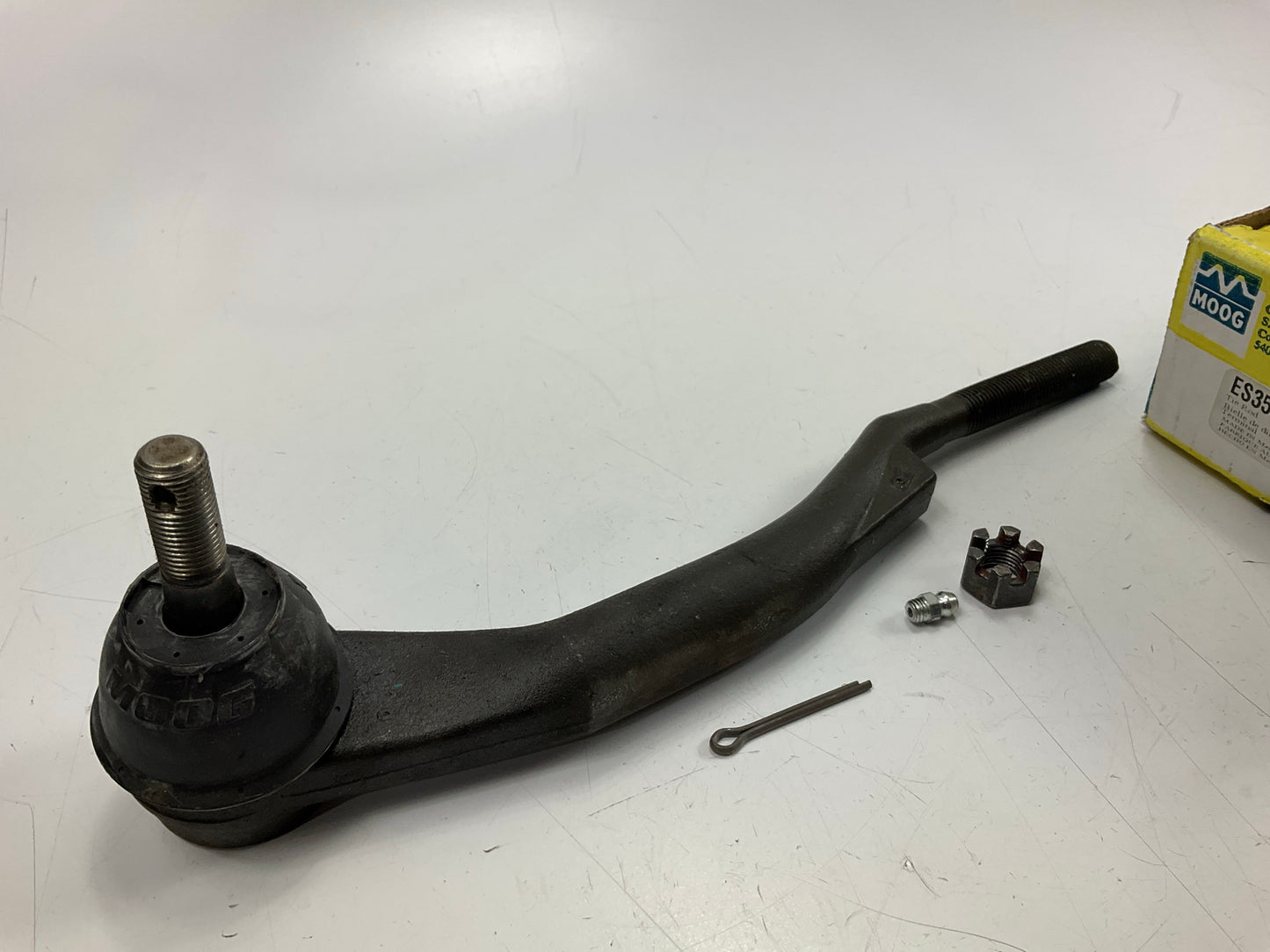 Moog ES3579 Front Right Outer Steering Tie Rod End