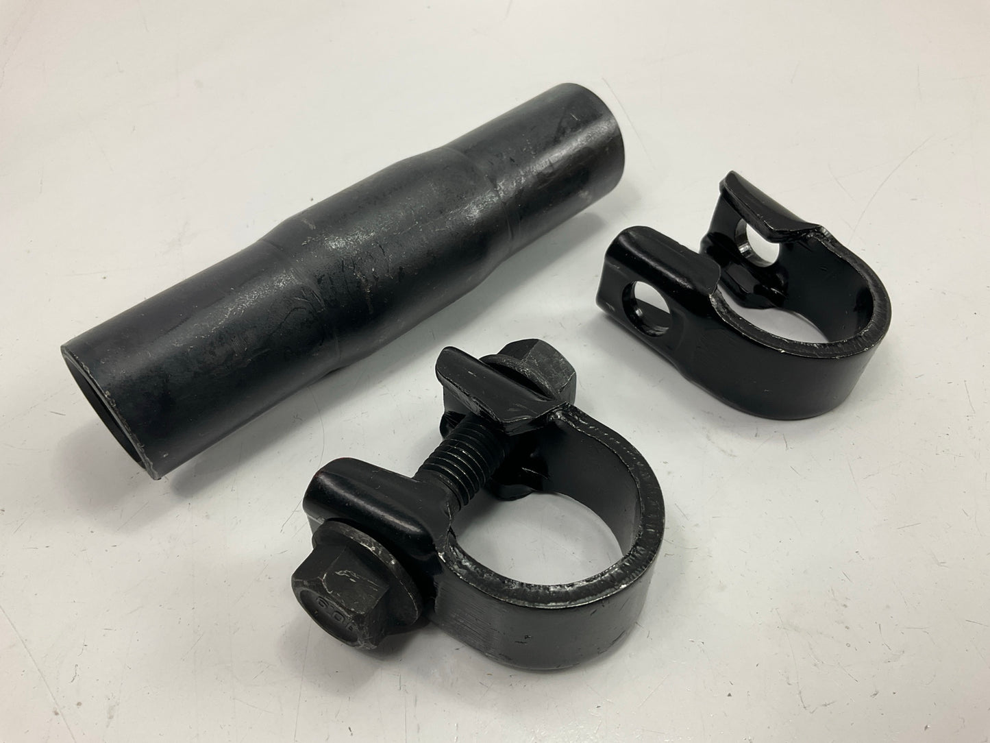 MISSING BOLT AND NUT Moog ES3626S Steering Tie Rod End 03-08 Ram 2500, 3500