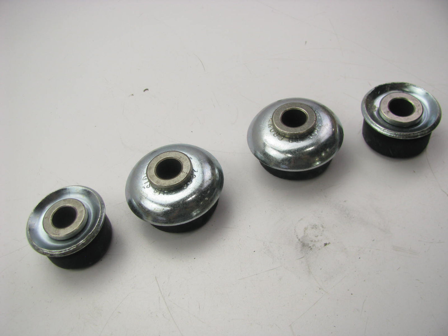 Moog K3091 Suspension Strut Rod Bushing Kit