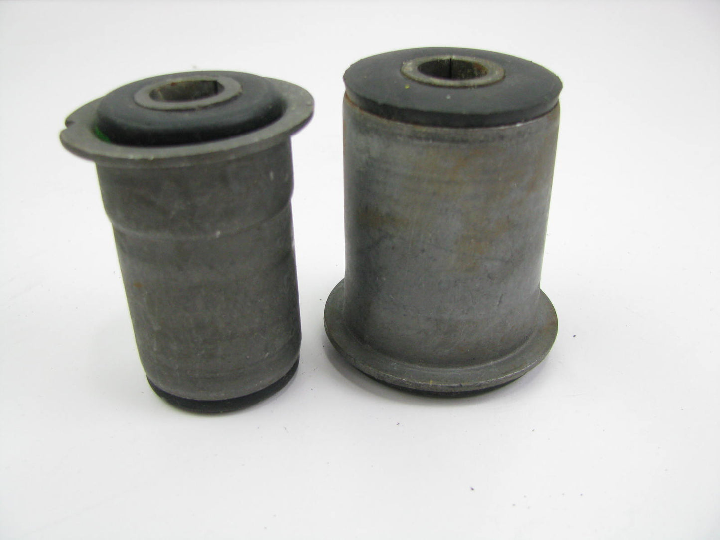 Moog K-6076 Suspension Control Arm Bushing Kit - Front Lower