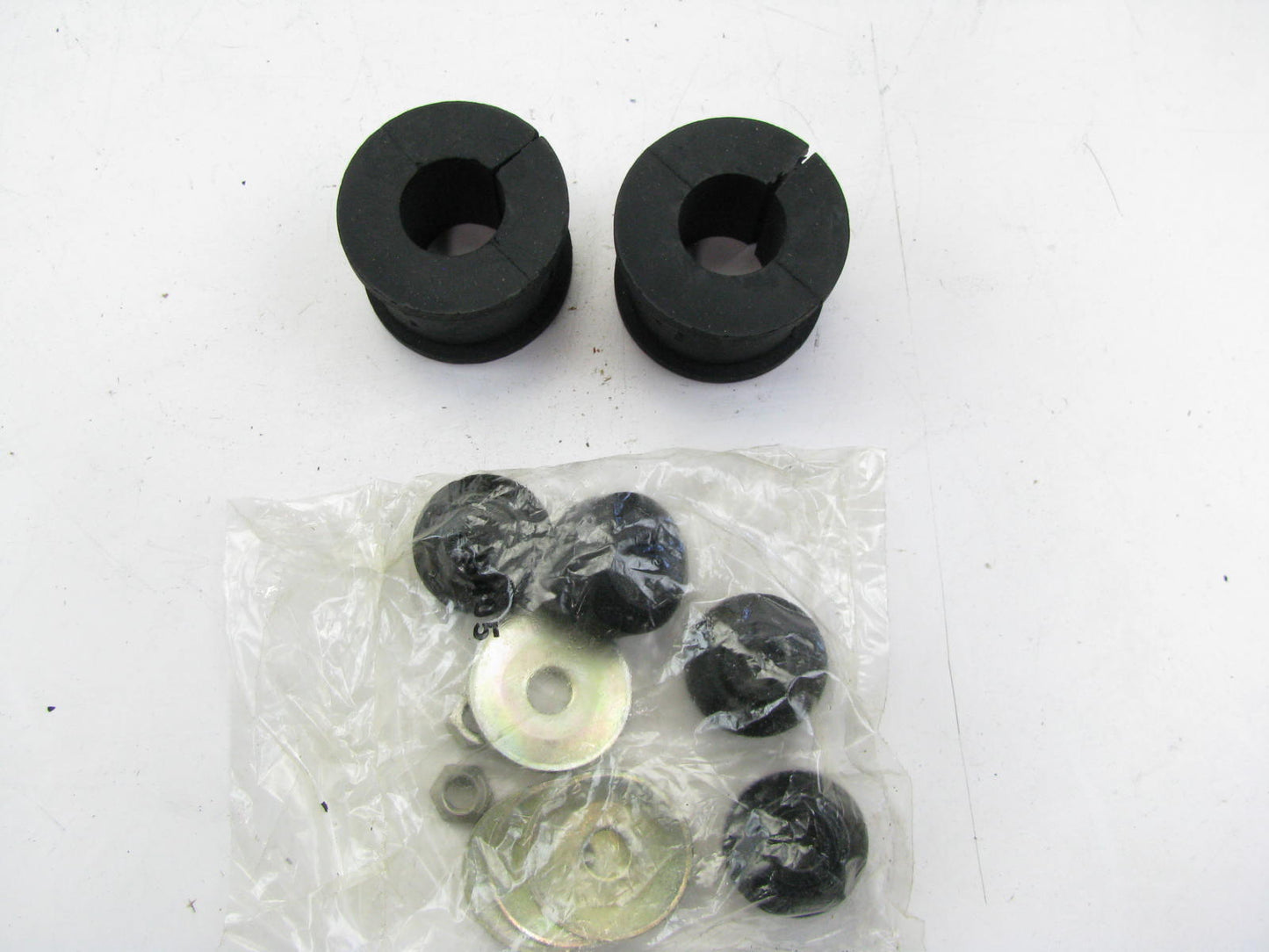 Moog K-7062 Suspension Stabilizer Bar Bushing Kit - Front