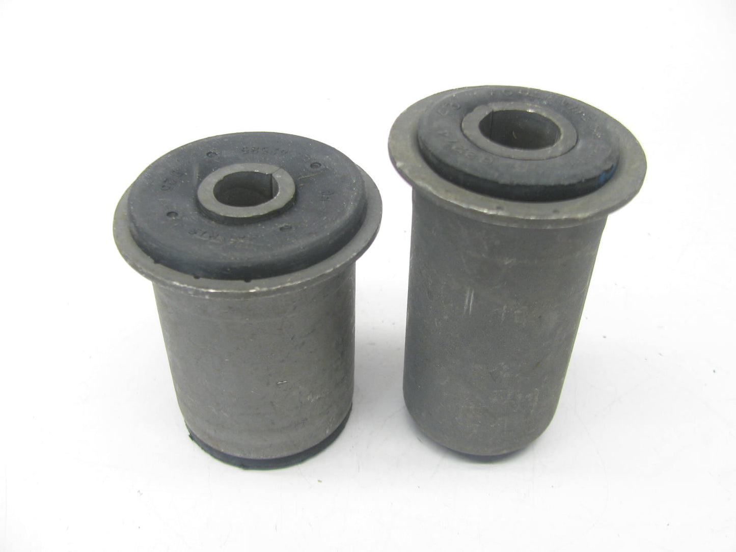 Moog K7164 Suspension Control Arm Bushing Kit - Front Lower