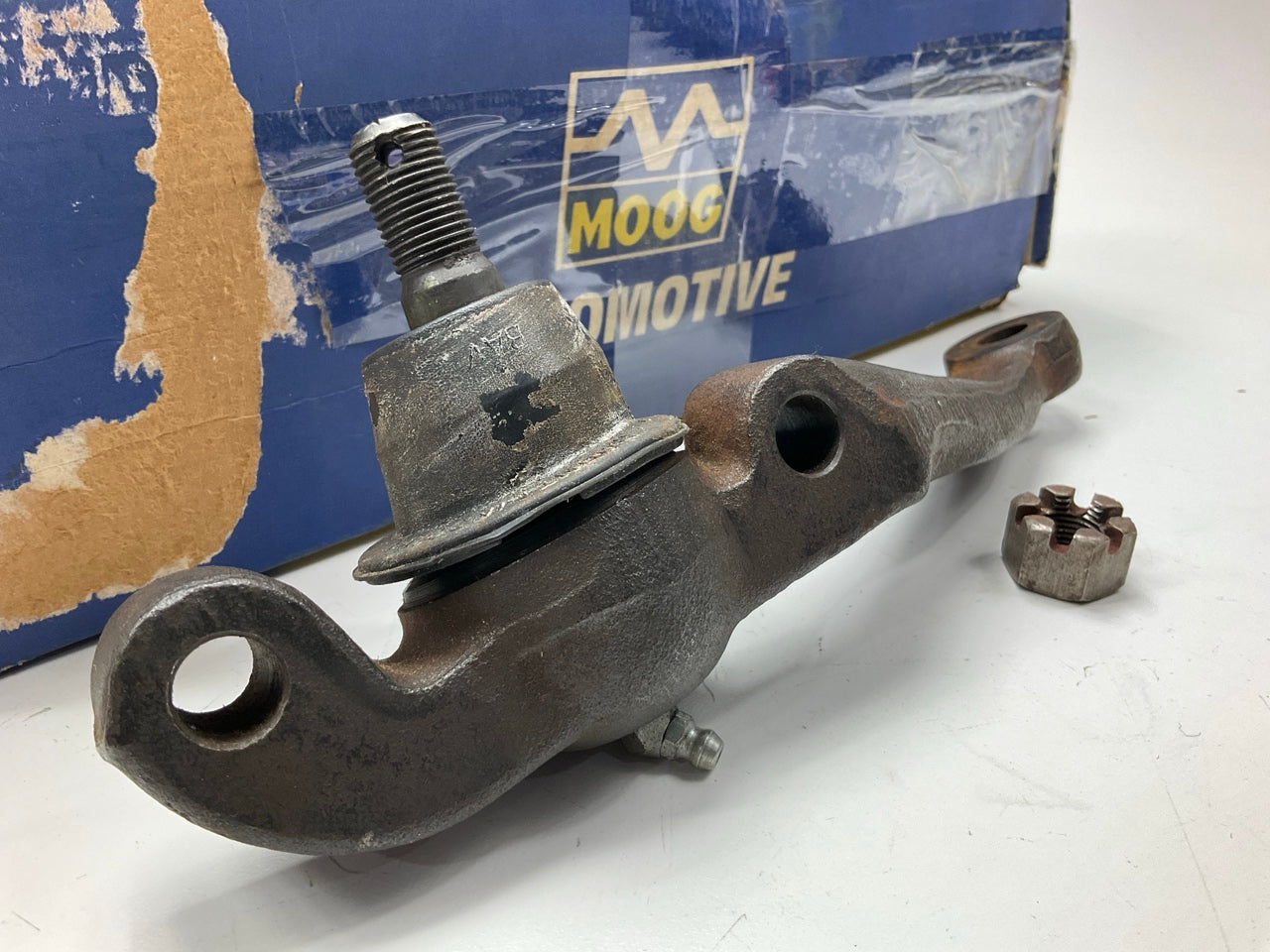 Surface Rust - Moog K787 Front Left Lower Ball Joint, FRONT DRUM BRAKES ONLY