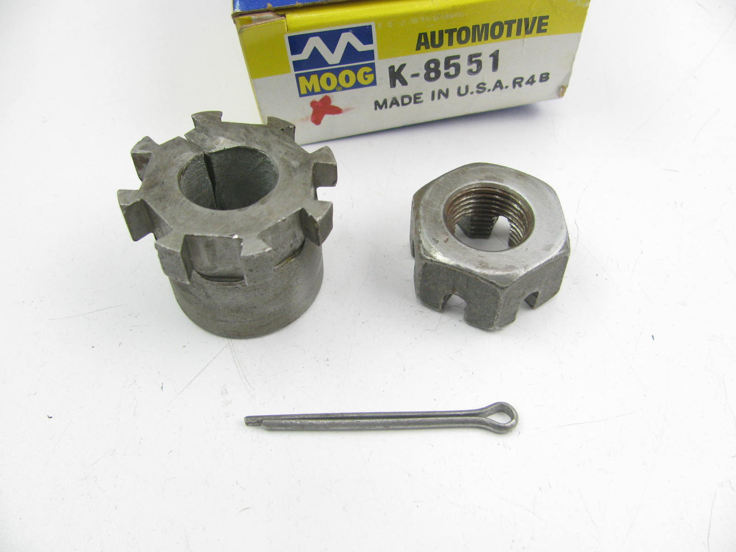 Moog K-8551Caster Camber Bolt Kit For 1980-1996 Ford F-150 F-250 Bronco 4WD