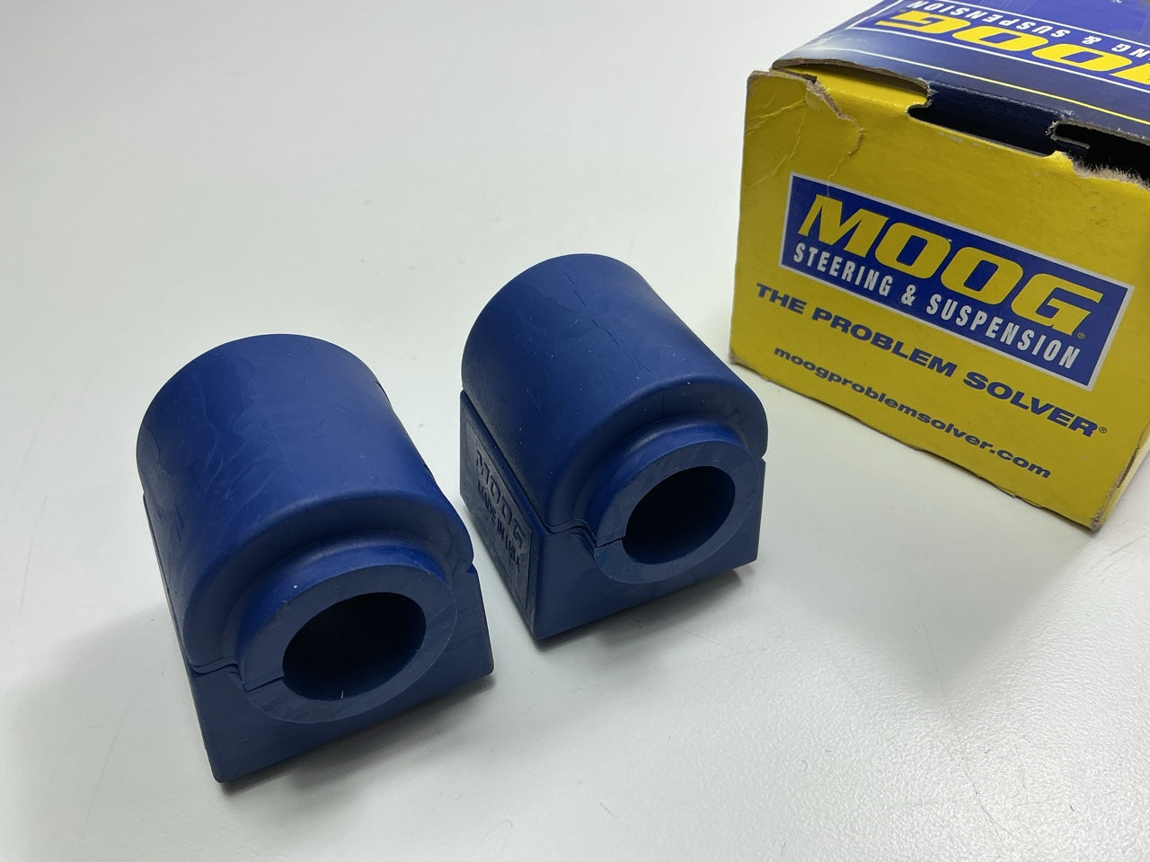 Moog K200046 Front Sway Stabilizer Bar Bushing Kit For 2003-2007 Saturn Ion