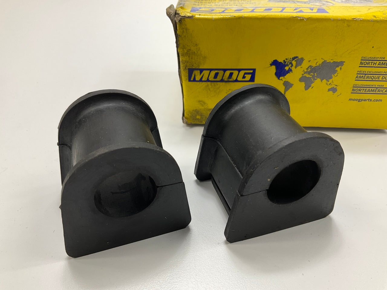 Moog K200279 Front Suspension Stabilizer Bar Bushing Kit