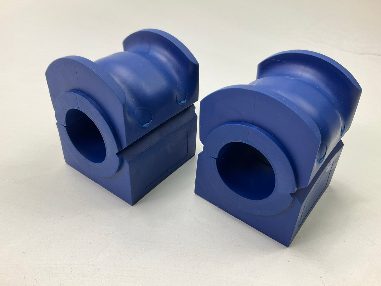 Moog K200331 Suspension Stabilizer Sway Bar Bushing Kit, Front
