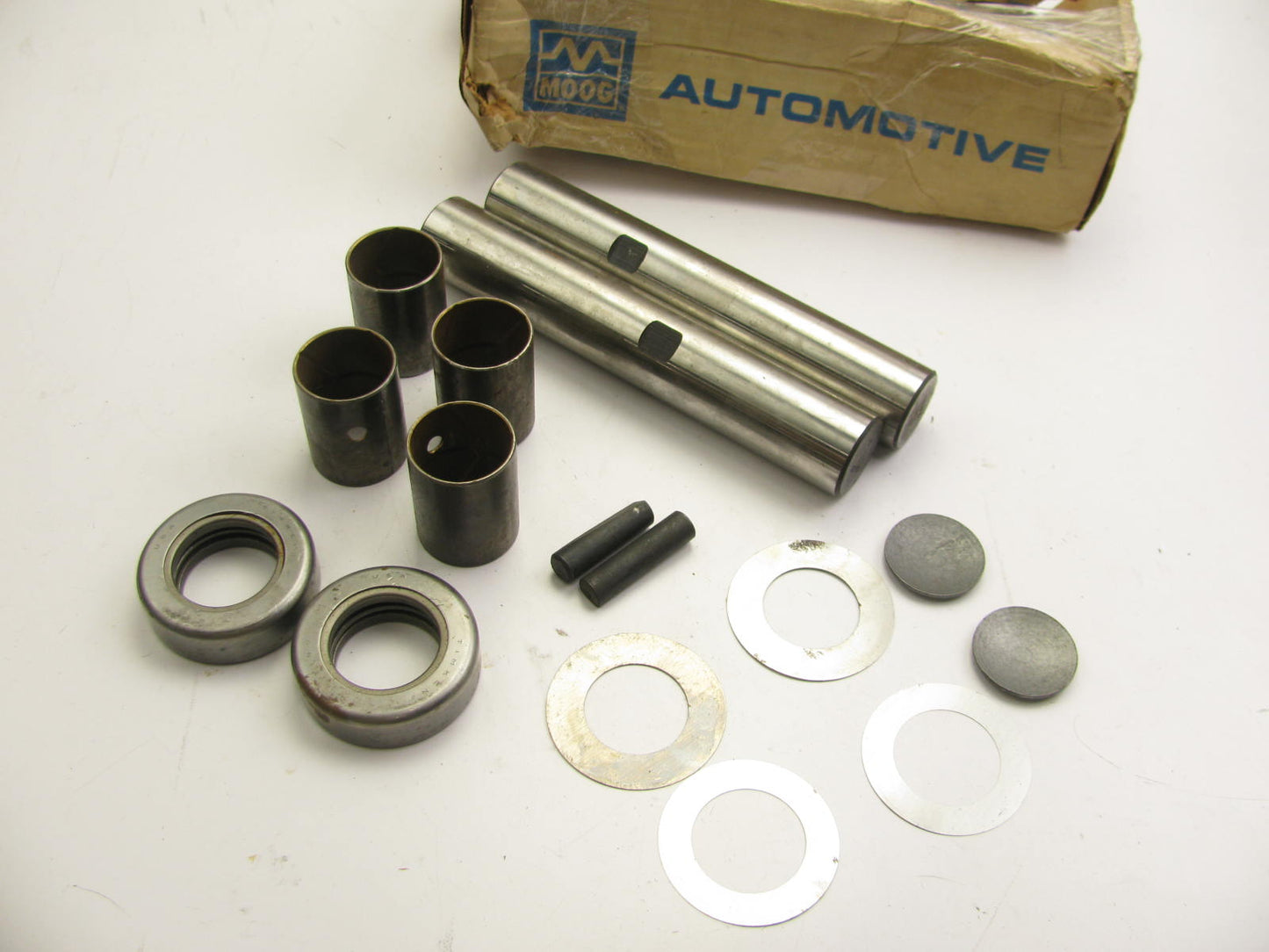 INCOMPLETE - Moog K496B King Pin Bolt Set 1980-88 Ford Heavy Duty TRUCKS