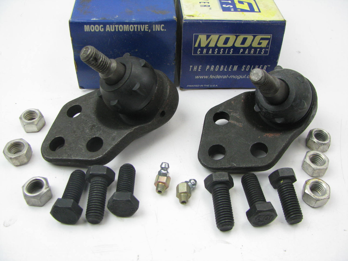 (2) Moog K5295 FRONT LOWER Suspension Ball Joints