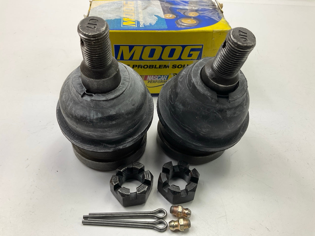 (2) Moog K8561 Suspension Ball Joint - Front Lower - RWD