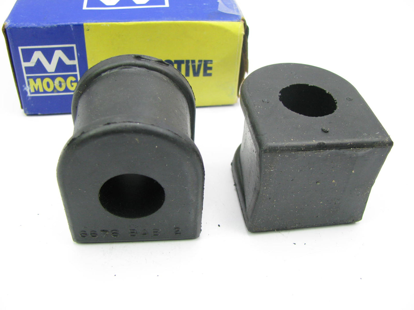 Moog K6270 Front Stabilizer Sway Bar Bushing Kit