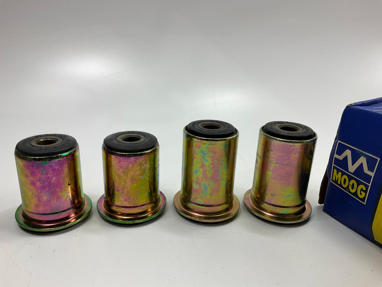 Moog K6423 Front Lower Suspension Control Arm Bushing Kit