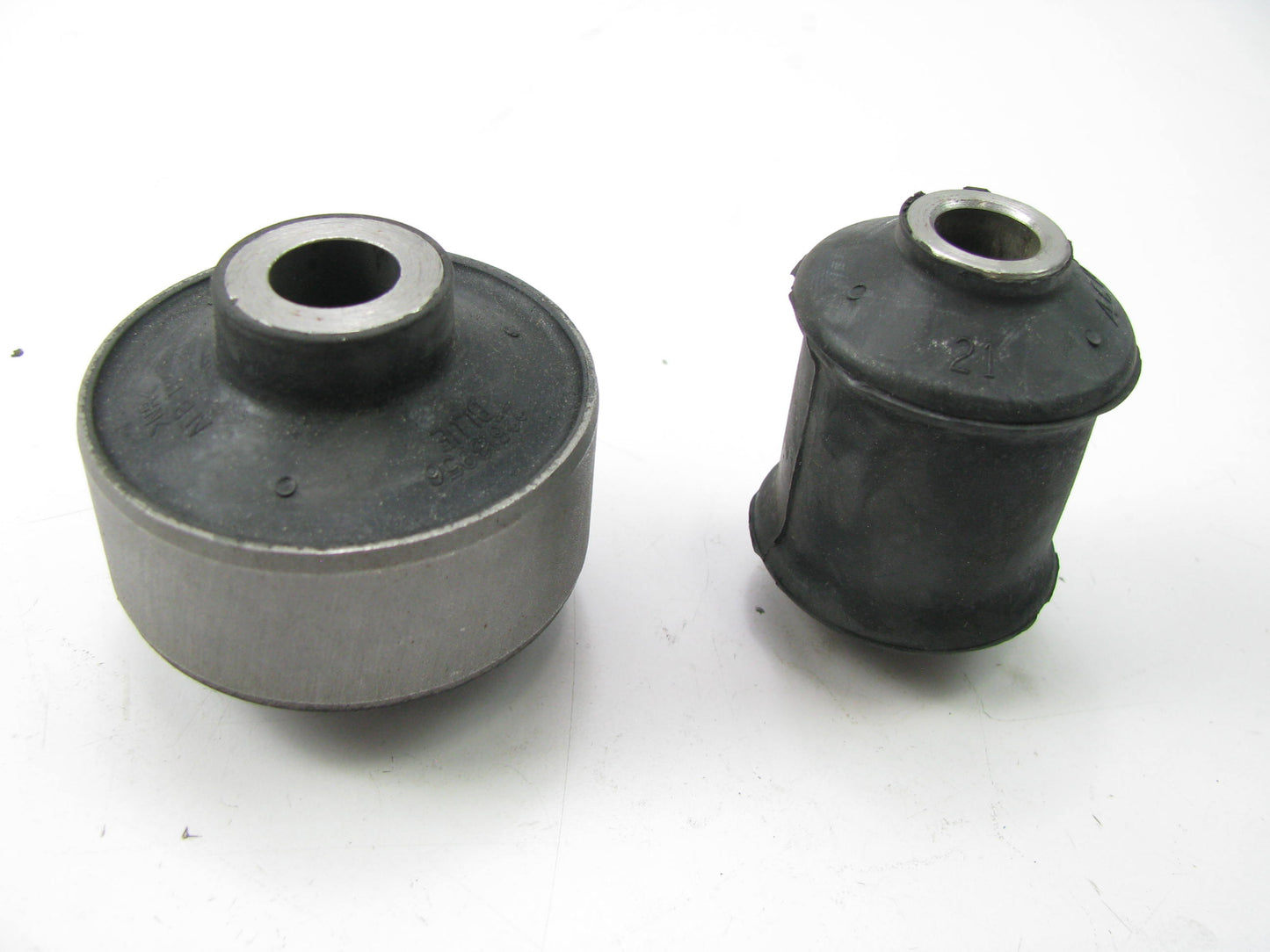 Moog K6578 Suspension Control Arm Bushing Kit - Front Lower