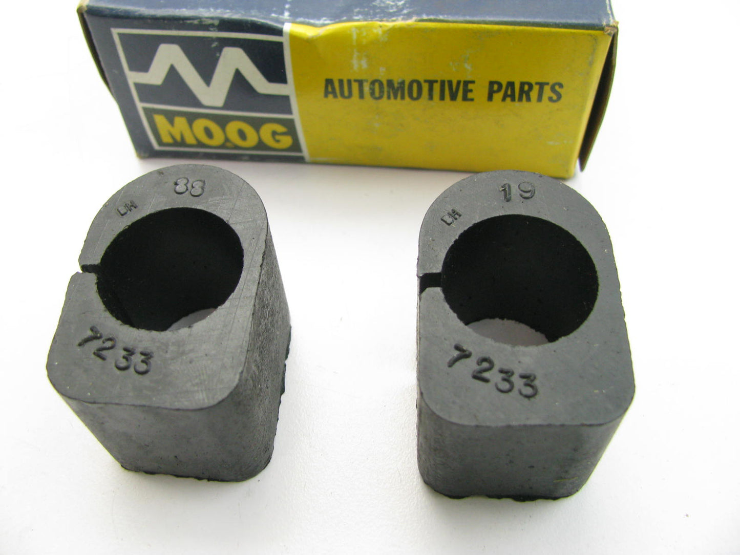 Moog K7096 Suspension Stabilizer Bar Bushing Kit, Front