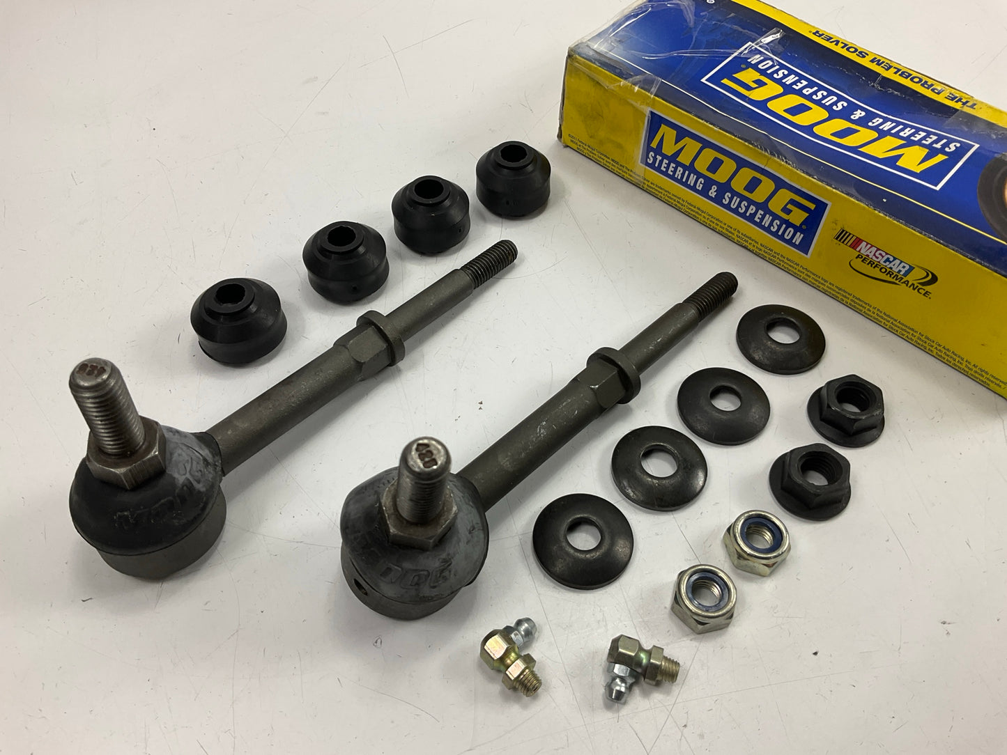 (2) FRONT Sway Bar Link Kit MOOG K7299 For 1994-1995 Dodge 2500 3500 Truck