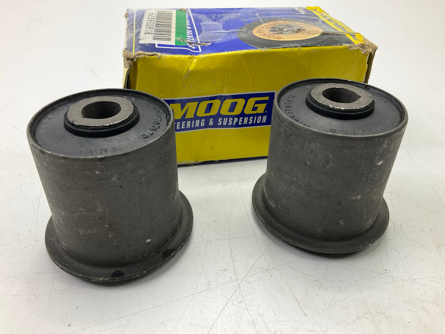 Moog K7419 Front Lower Control Arm Bushing Kit For 1999-2001 Jeep Cherokee