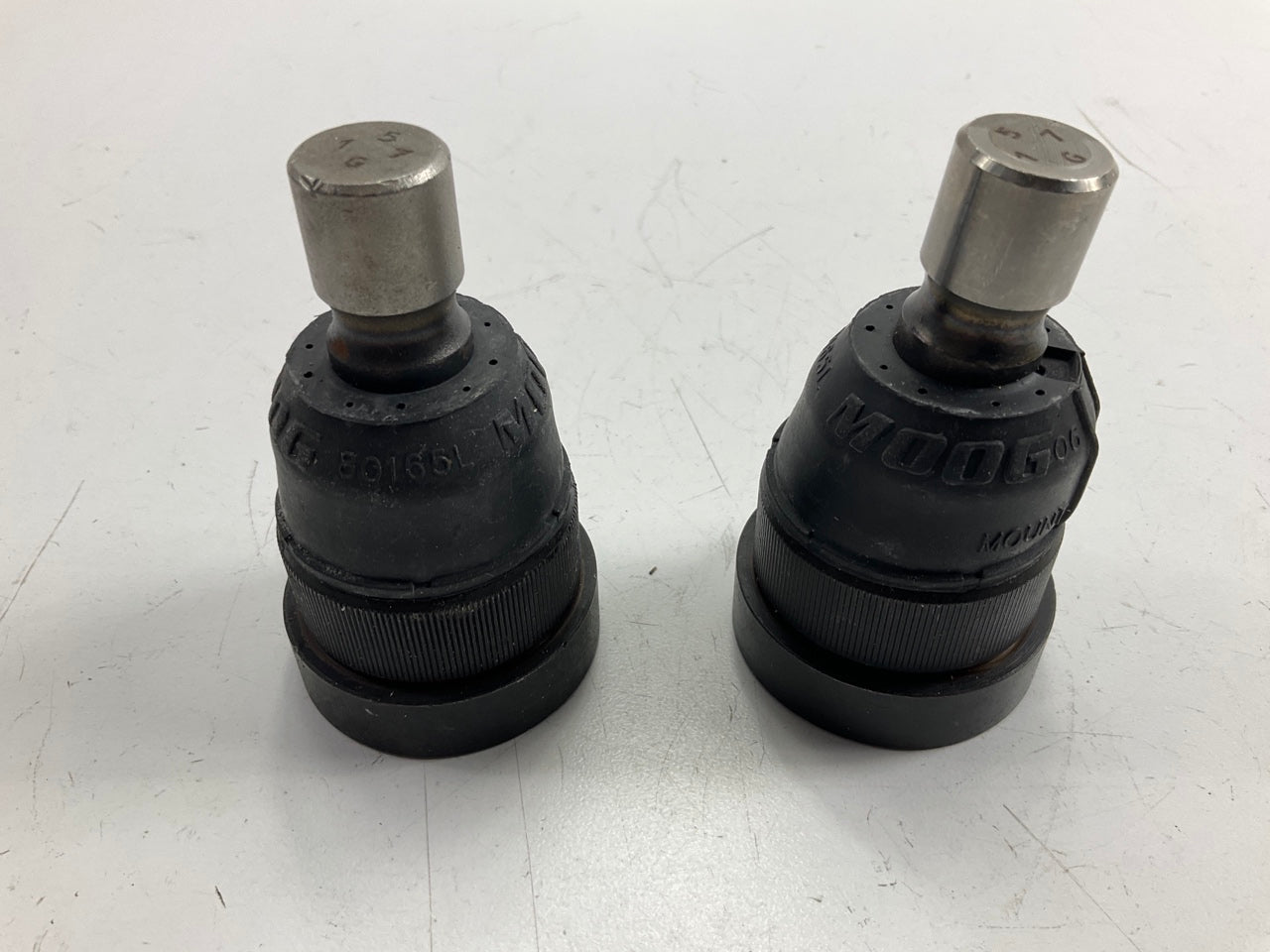 (2) Moog K80107 Front Lower Ball Joint 01-12 Escape 01-11 Tribute 05-11 Mariner