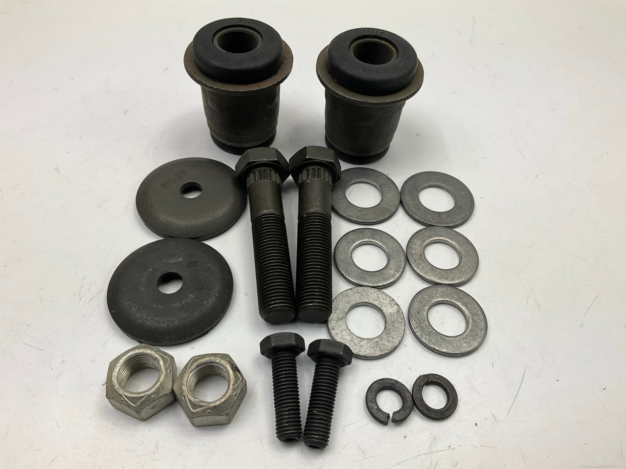 Moog K8233 Control Arm Shaft Kit