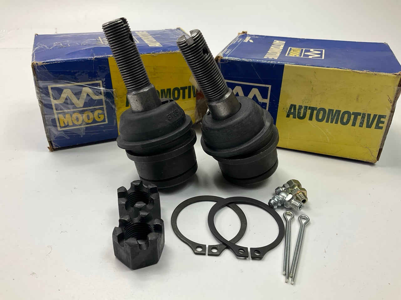 (2) Moog K8412 Suspension Ball Joint - Front Upper