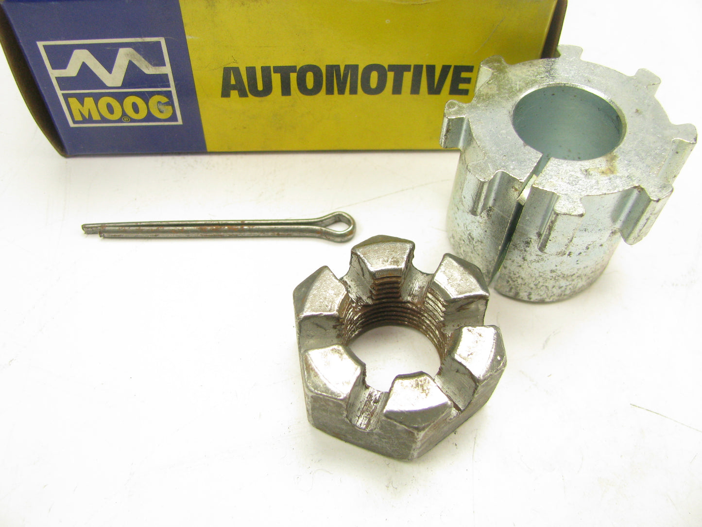 Moog K8553 Suspension Alignment Caster Camber Bushing, 1-1/2 Degree (4WD ONLY)