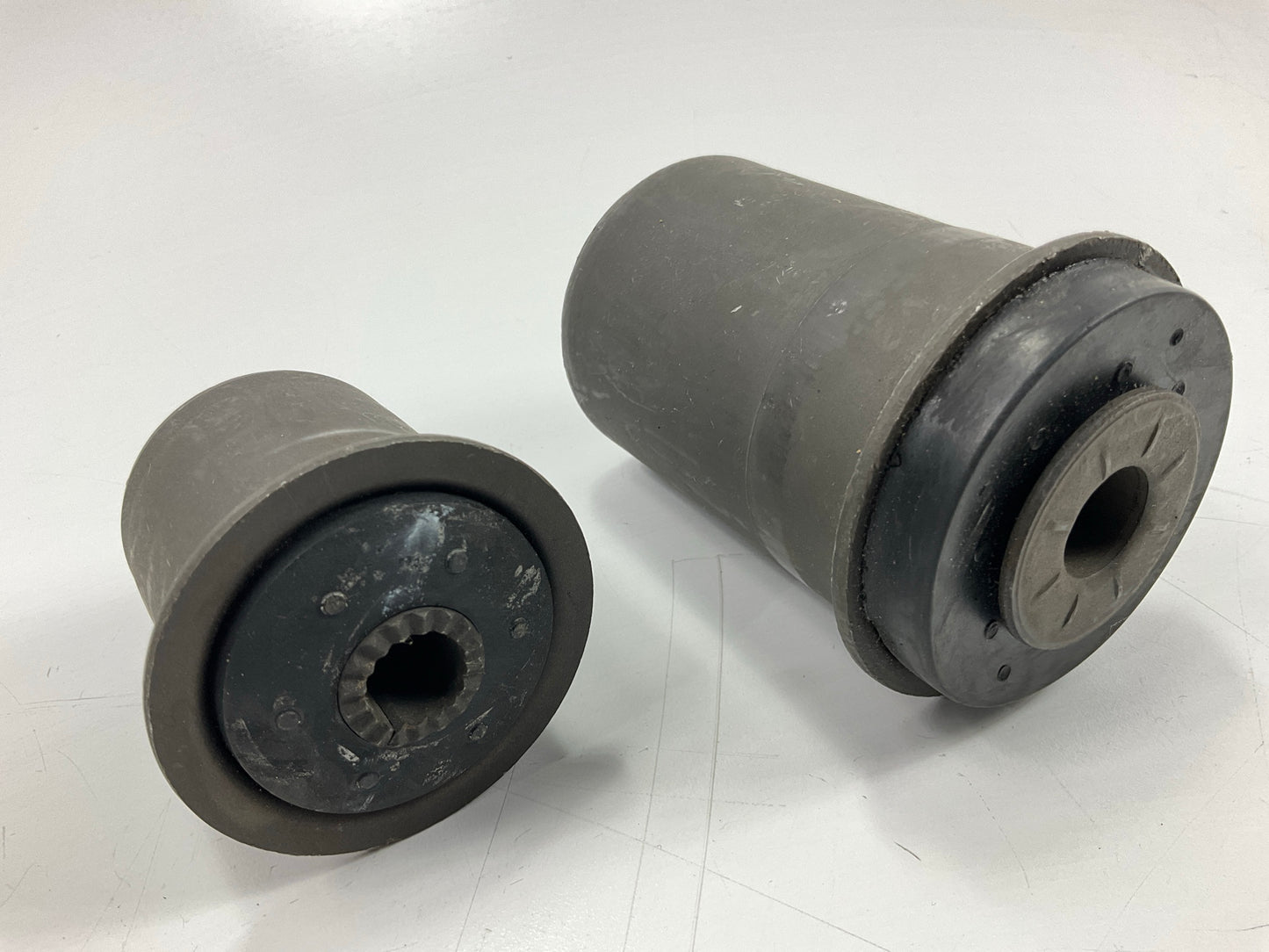 Moog K8637 Suspension Control Arm Bushing Kit, Rear Upper