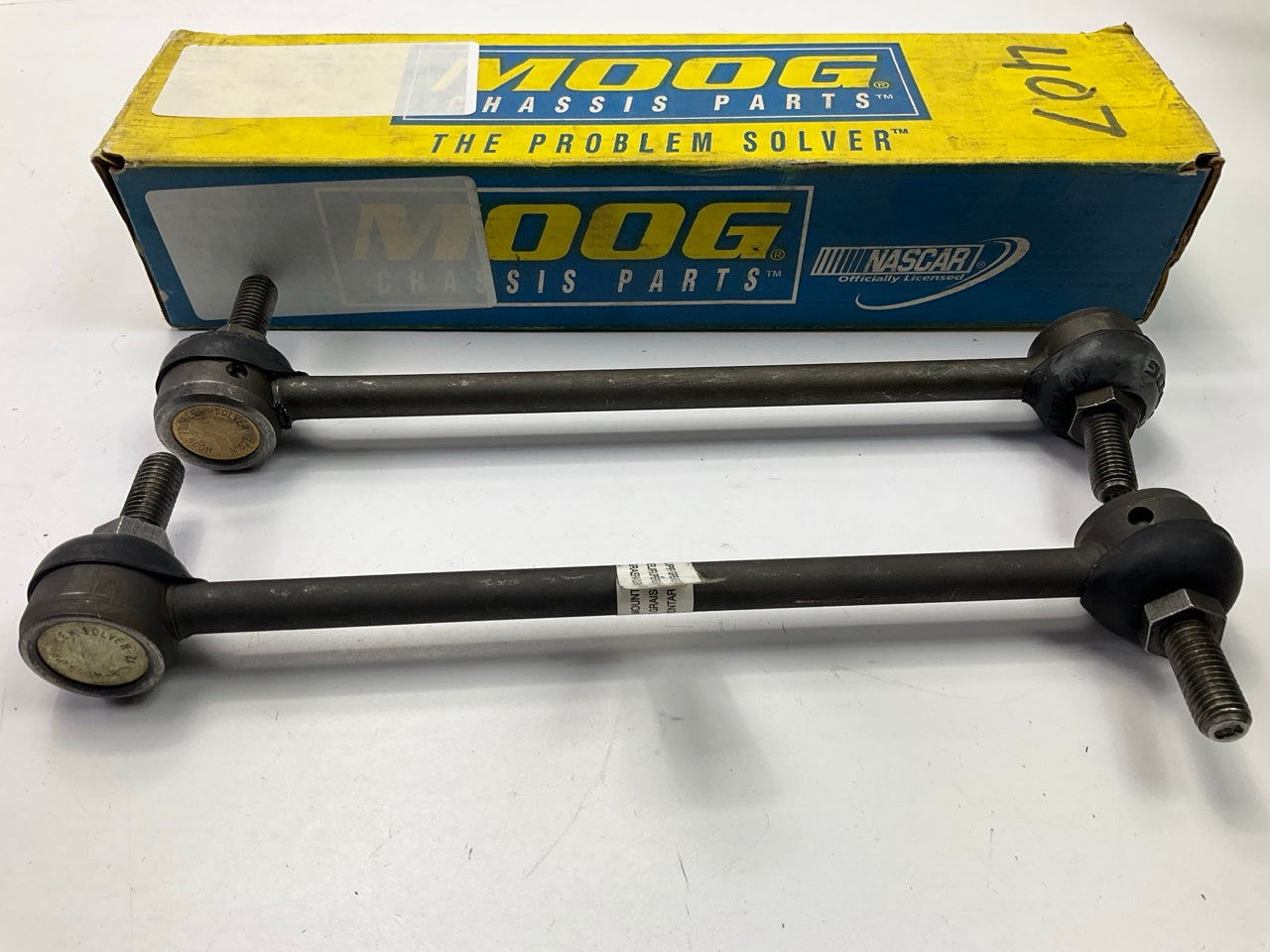 (2) Moog K8702 Front Suspension Stabilizer Sway Bar Link Kit