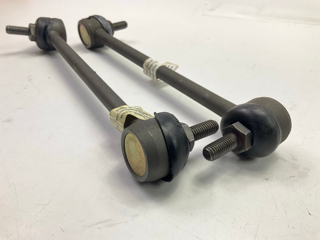 (2) Moog K8744 Suspension Stabilizer Sway Bar Link Kit - Front