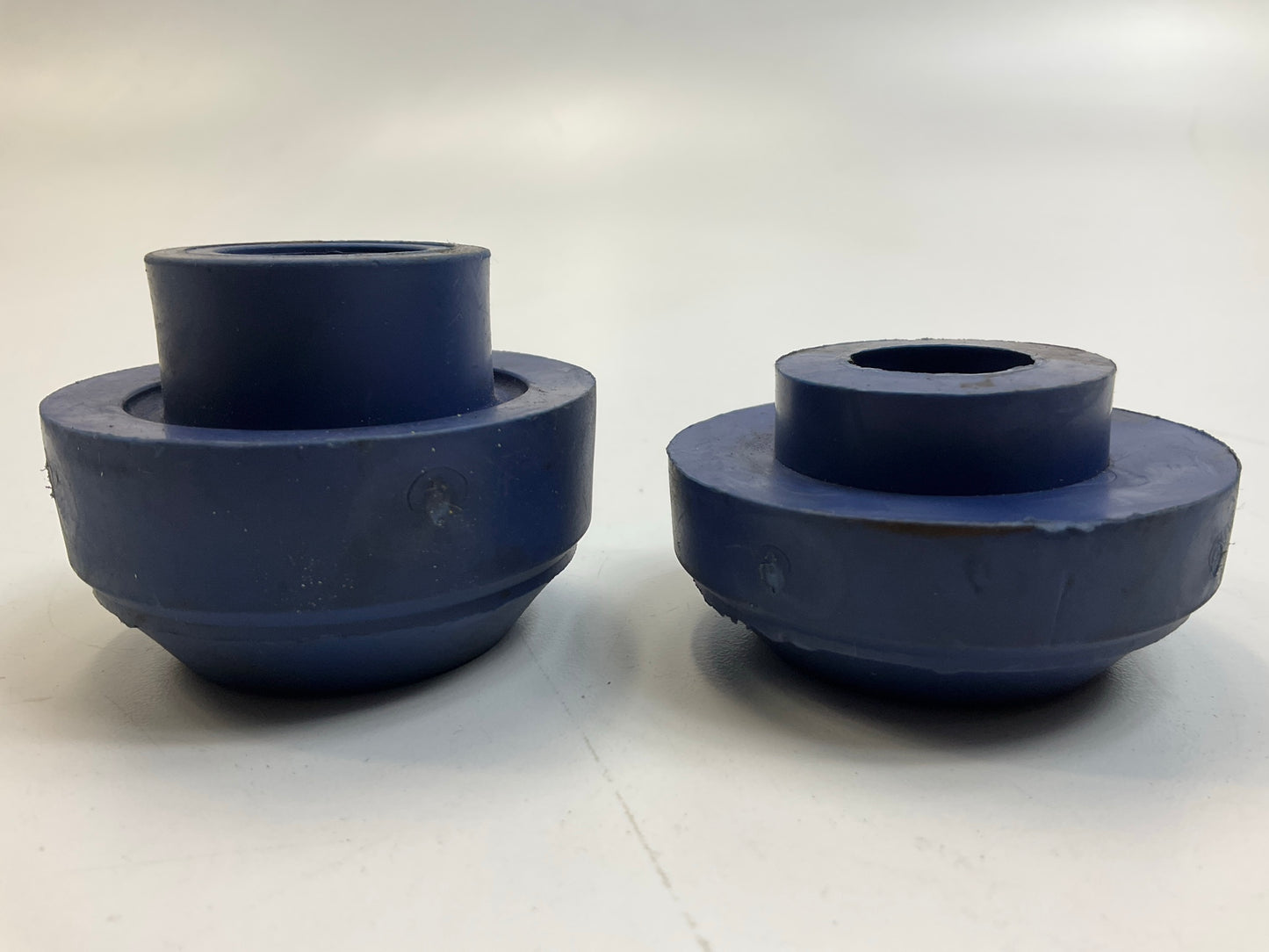 Moog K8768 Front To Frame Suspension Strut Rod Bushing Kit 1995-1998 Windstar