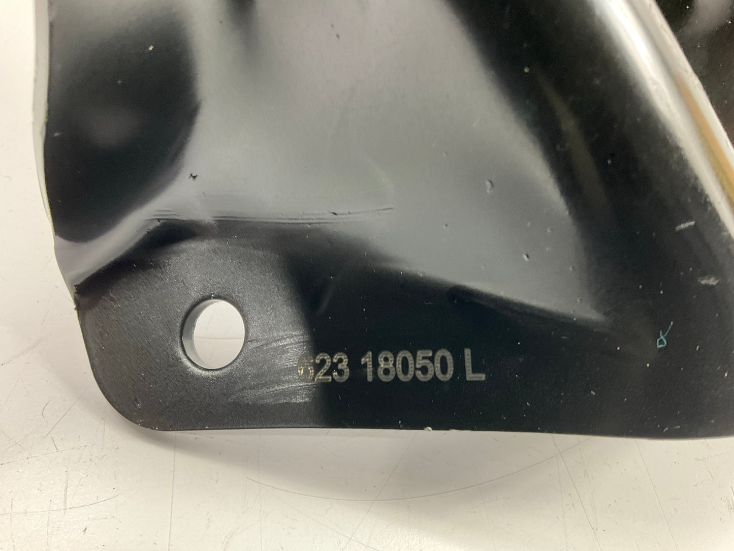 Moog K8776 Radius Arm Bracket