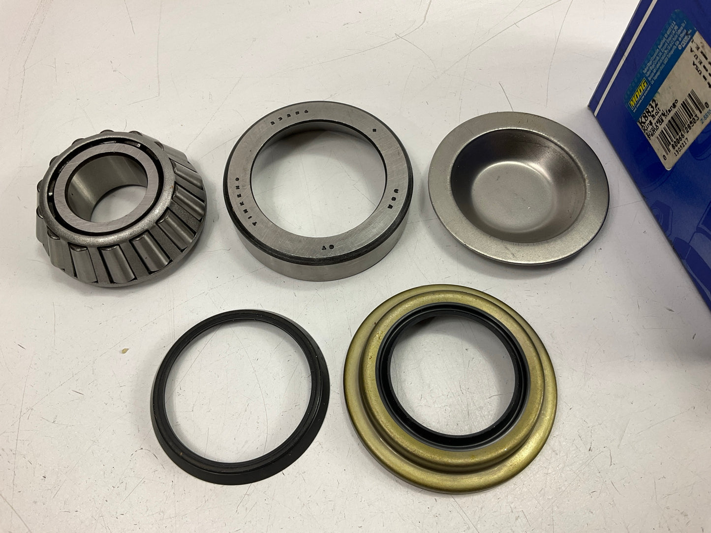 Moog K8832 Front Lower Steering King Pin Repair Kit