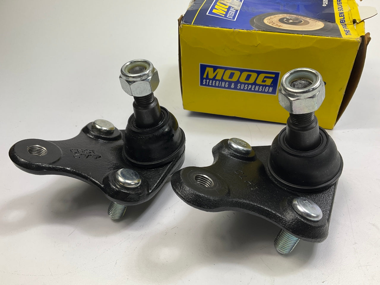 (2) Moog K90687 Front Lower Ball Joint  For 1996-2003 Toyota RAV4