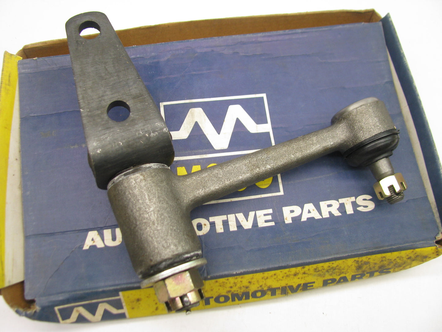 Moog K9072 Steering Idler Arm For 1974-1978 Toyota Corona