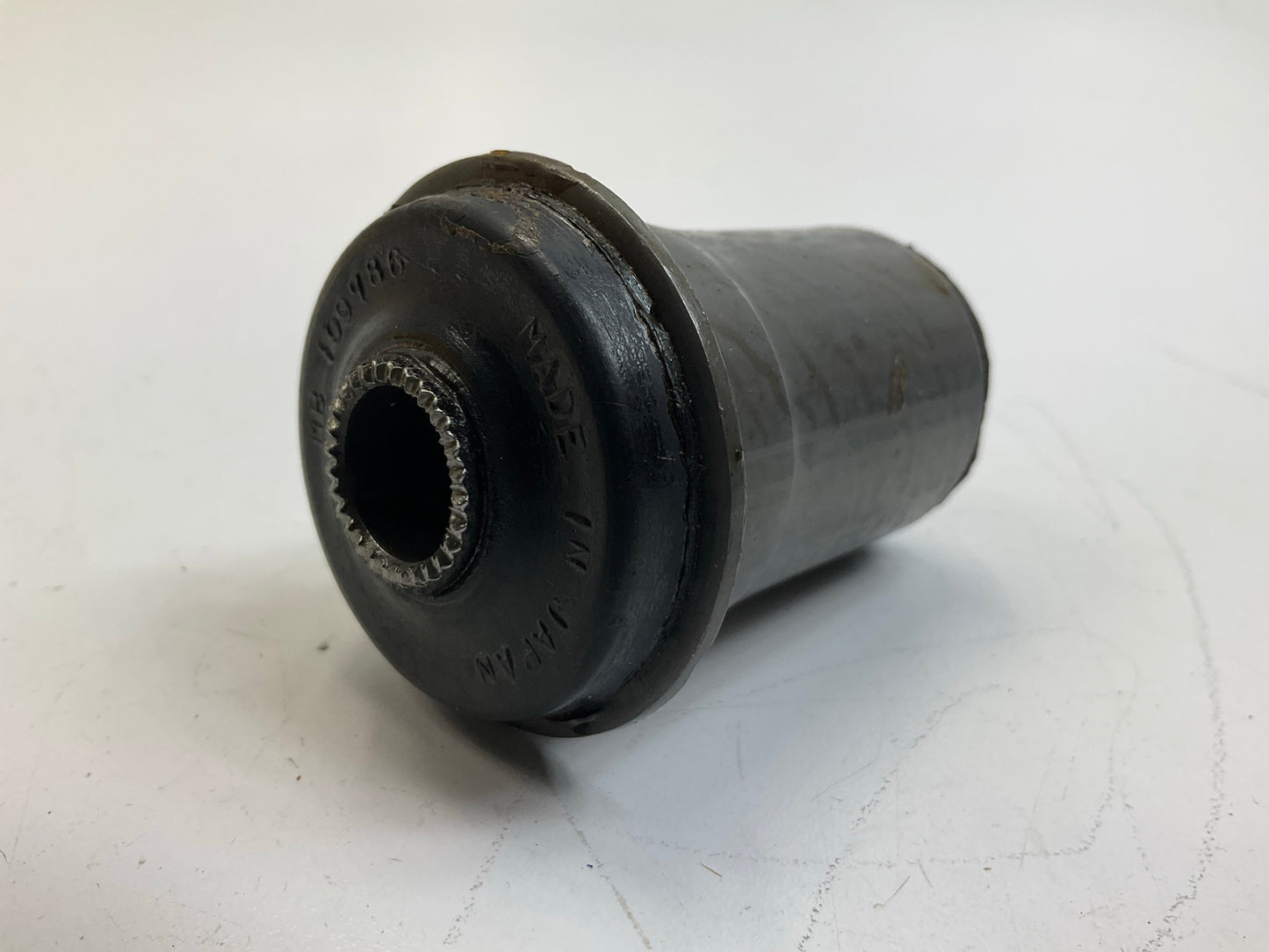 Moog K9181 Front Lower Suspension Control Arm Bushing