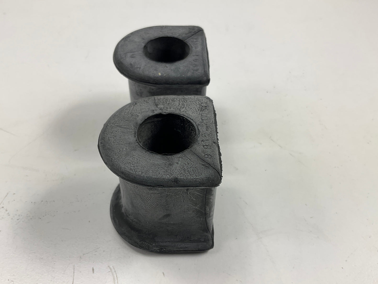 (2) Moog K9258 Suspension Stabilizer Sway Bar Bushings