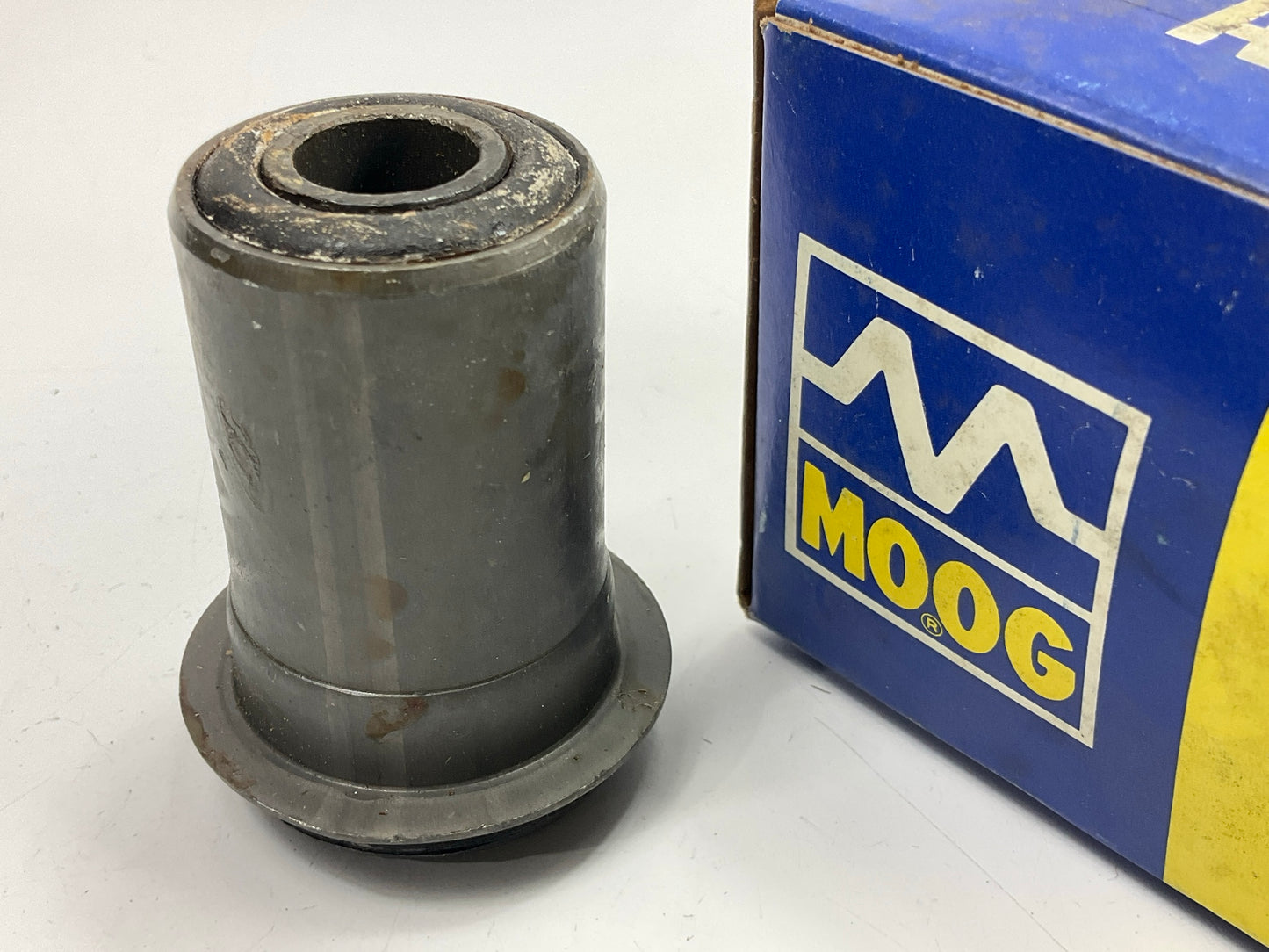 Moog K9337 Front Lower Suspension Control Arm Bushing