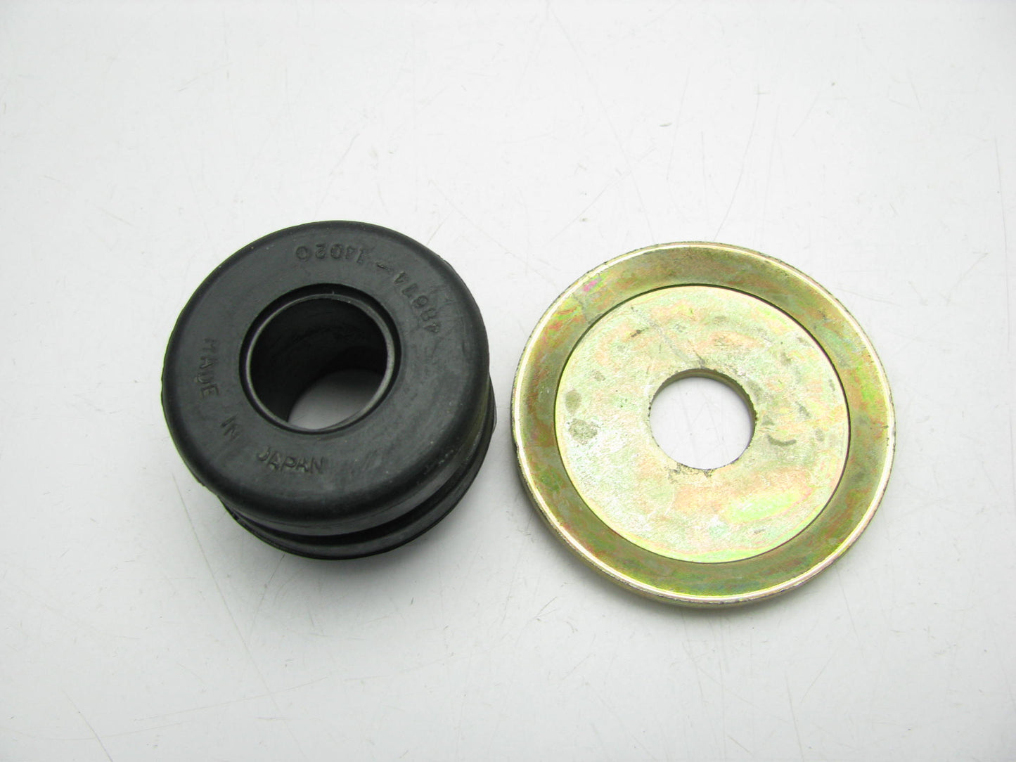 Moog K9397 Suspension Strut Rod Bushing Kit For 1982-1983 Celica, Cressida