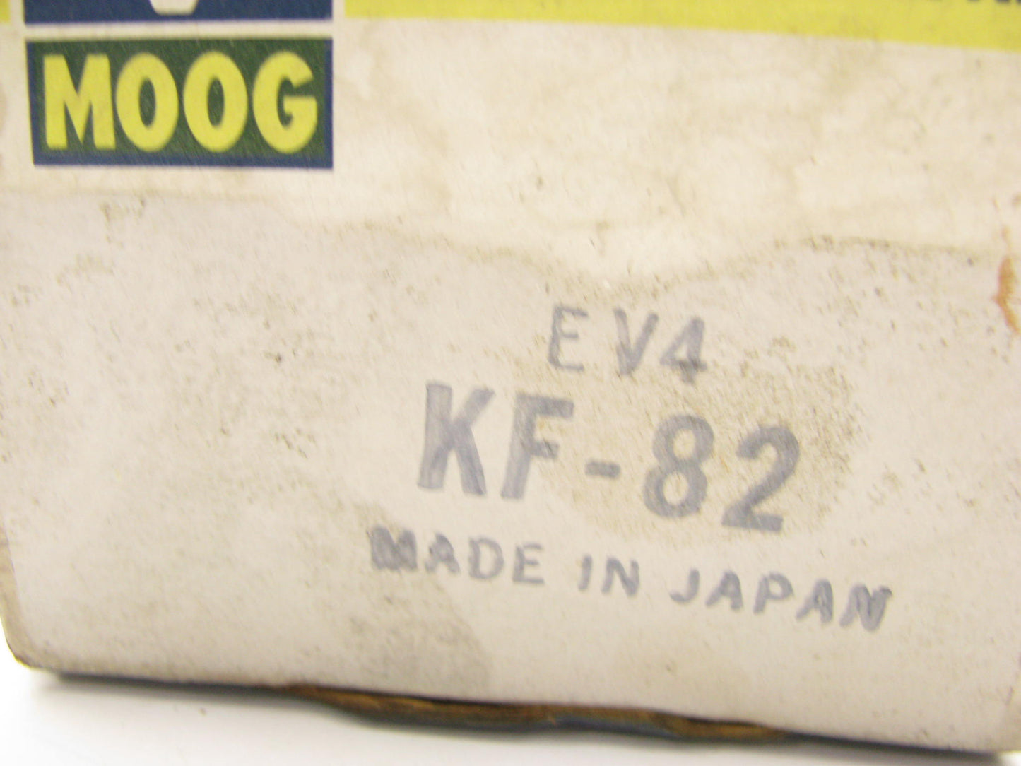 Moog KF-82 OEM 555 FRONT UPPER Suspension  Ball Joint