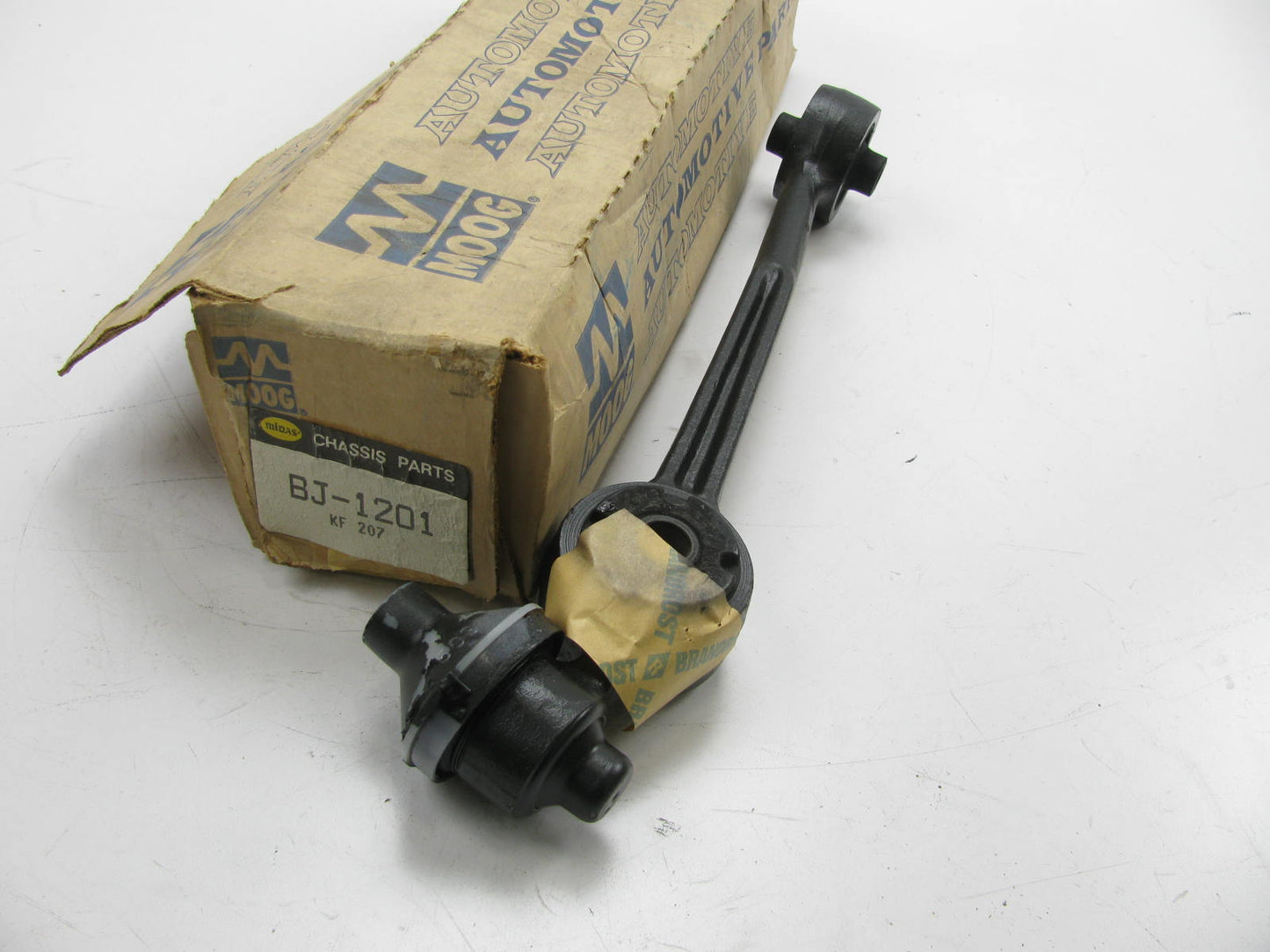 Moog KF207 Front Lower Suspension Control Arm & Ball Joint 1978-80 Audi 5000
