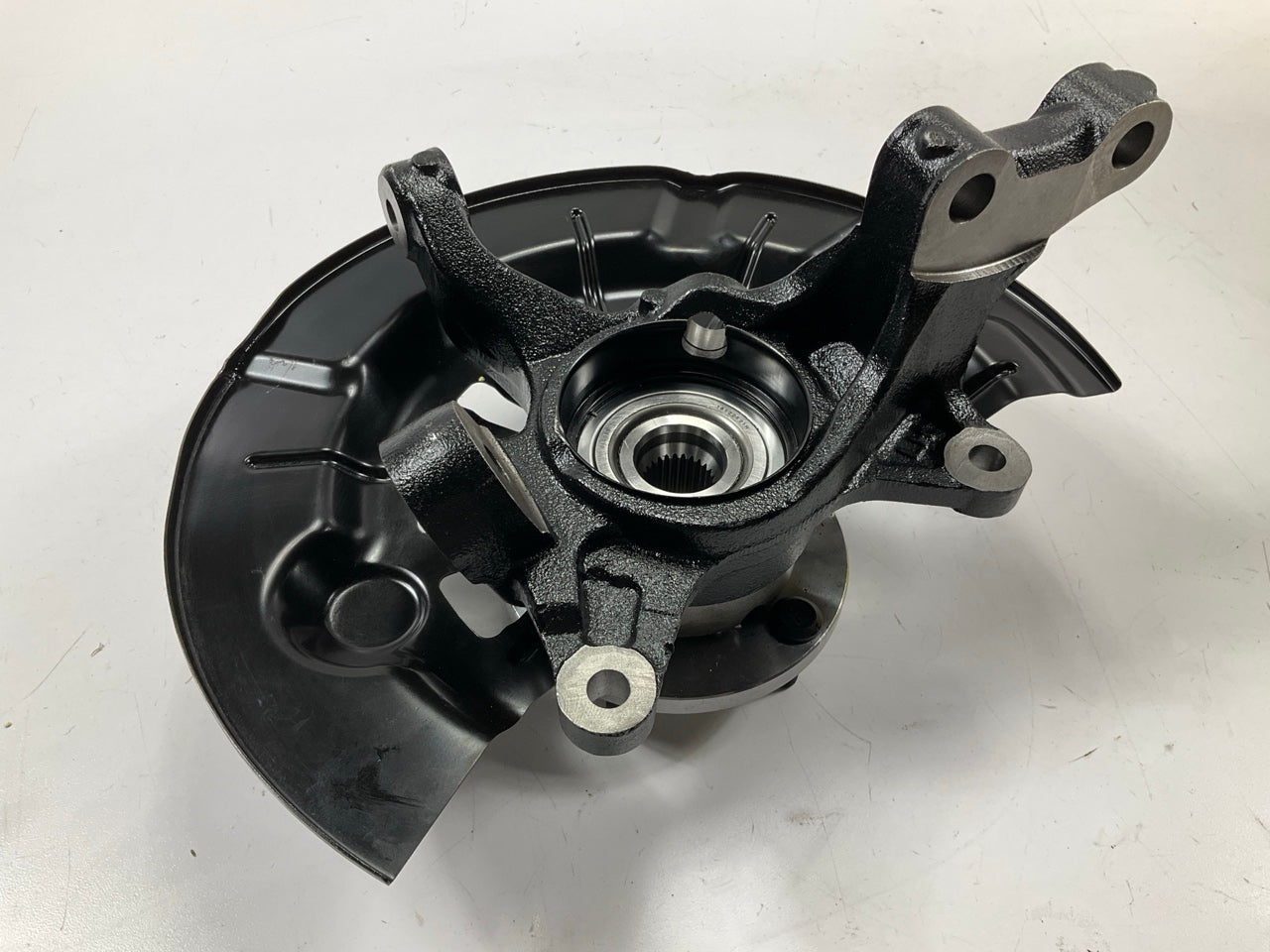 MOOG LK045 Left Drivers Side Knuckle W/ Wheel Bearing For 2012-2017 Toyota Camry