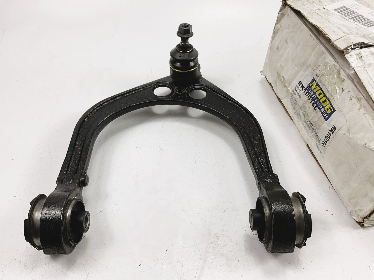 Moog RK100166 Front Left Upper Control Arm & Ball Joint
