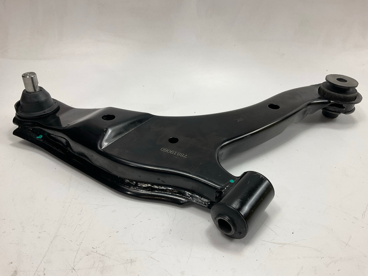 Moog RK620023 Front Right Lower Suspension Control Arm And Ball Joint Assembly
