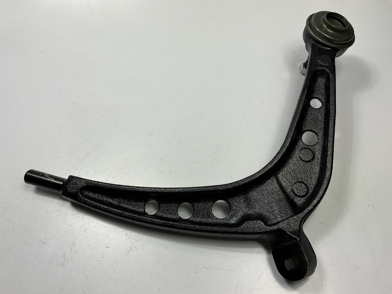 Moog RK620026 Suspension Control Arm And Ball Joint, Front Right Lower