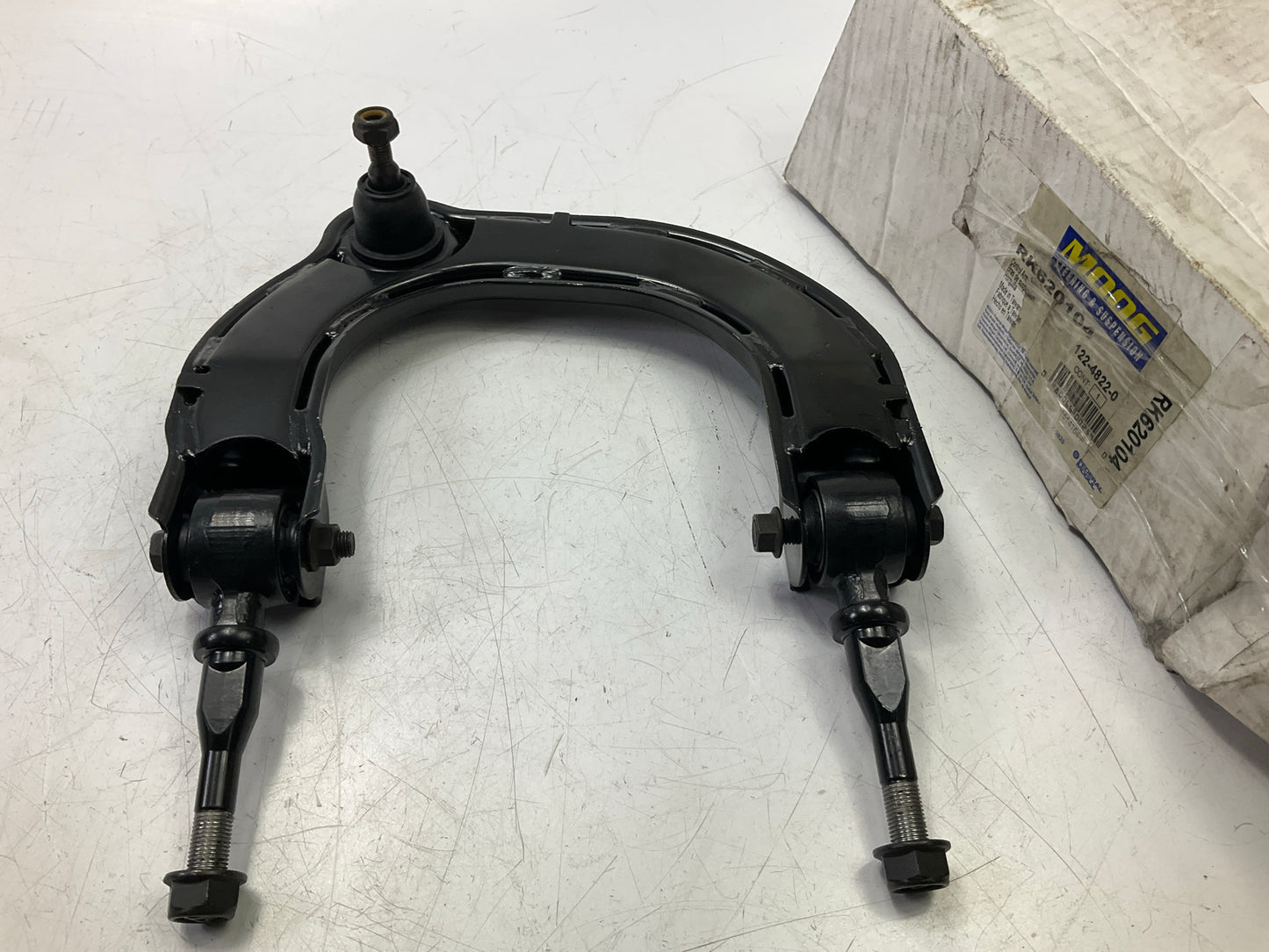 Moog RK620104 Front Right Upper Control Arm And Ball Joint