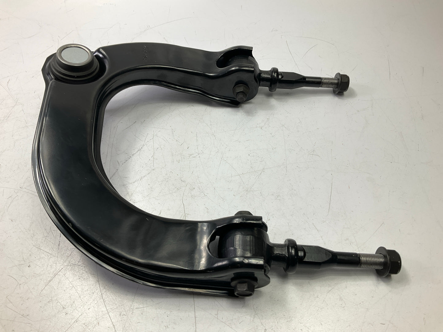 Moog RK620104 Front Right Upper Control Arm And Ball Joint